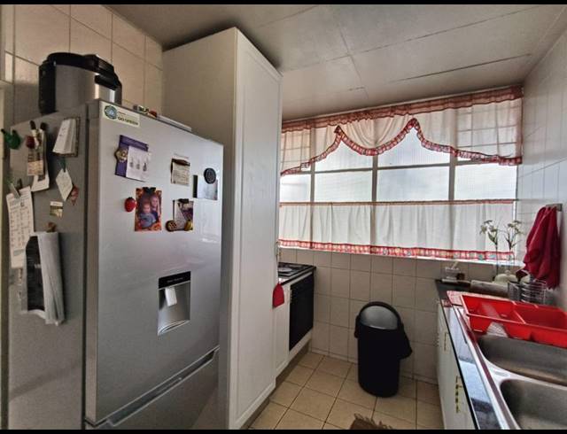 2 BEDROOM FLAT FOR SALE IN ARCON PARK